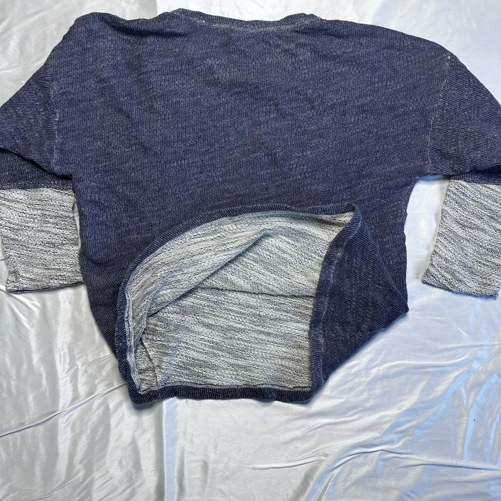 Natori Blue and White Knit Top - Picture 4 of 10